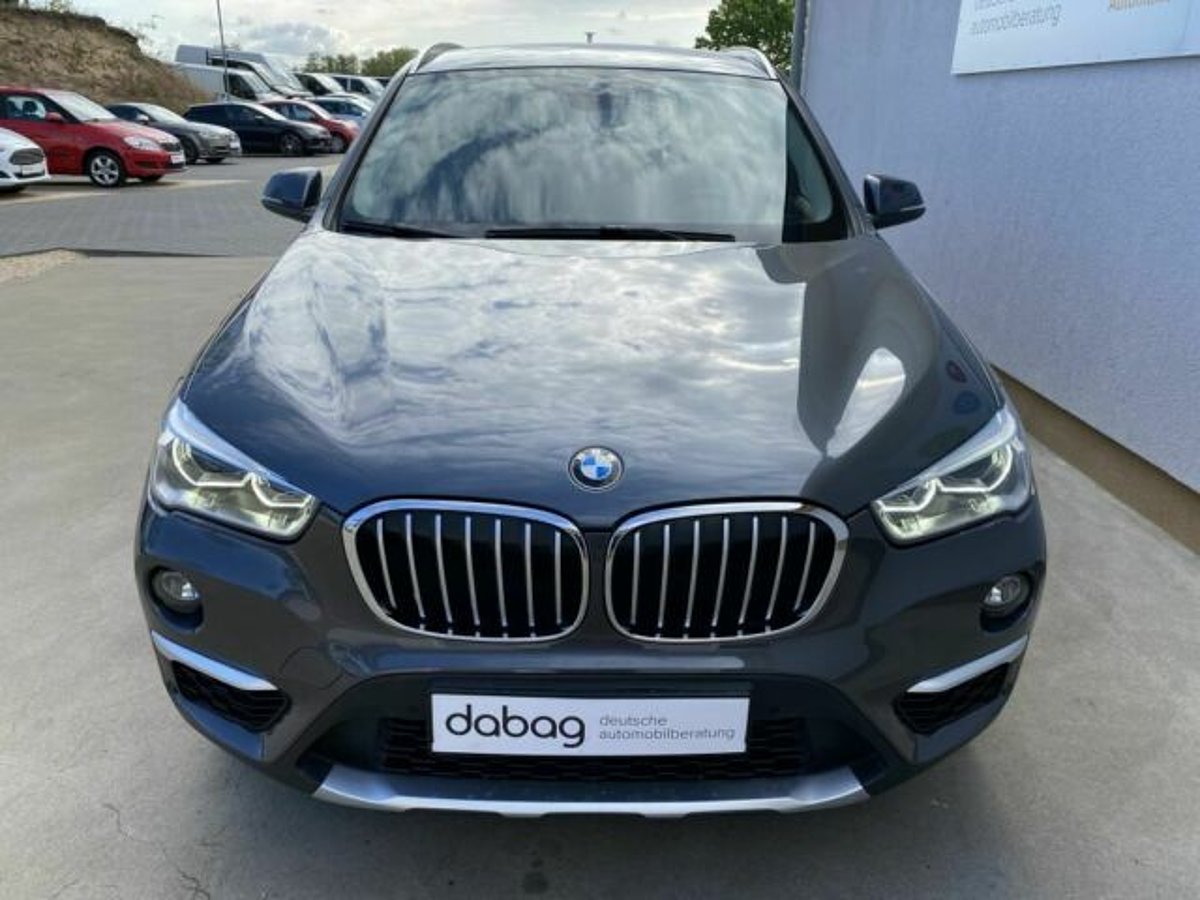 BMW X1 sDrive18d Aut. xLine Leder Navigation Headup