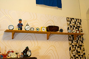 verschiedene historische Uhren