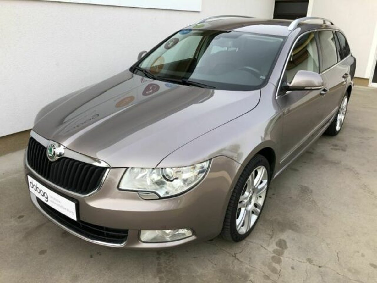 Skoda Superb Combi 2.0 TDI DSG Elegance