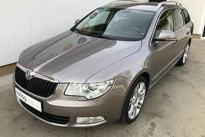 Skoda Superb Combi 2.0 TDI DSG Elegance