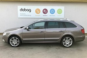 Skoda Superb Combi 2.0 TDI DSG Elegance