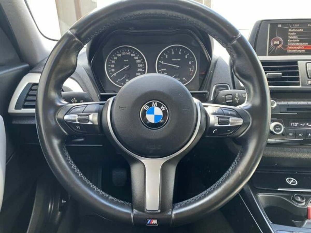 BMW 118i Advantage M Lenkrad PDC