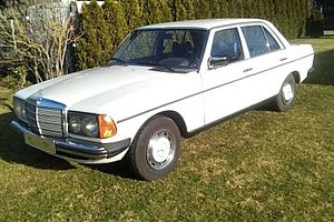 Mercedes-Benz W 123 /230 H Kennzeichen