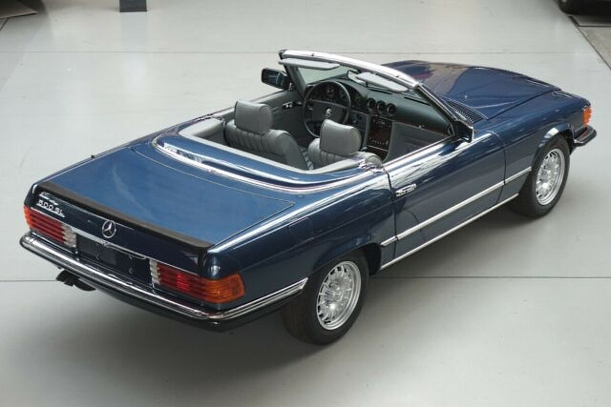 Mercedes-Benz 500 SL R107