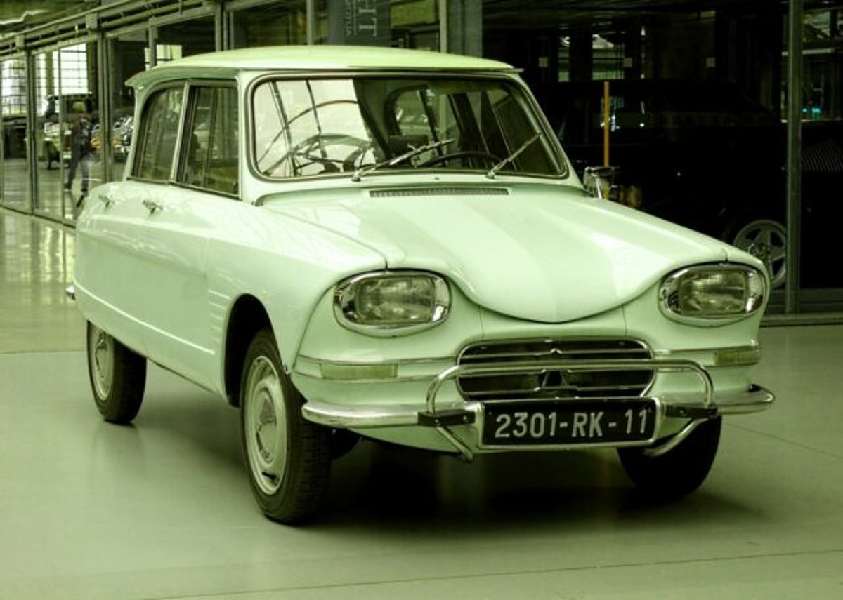 Citroën AMI 6 Berline