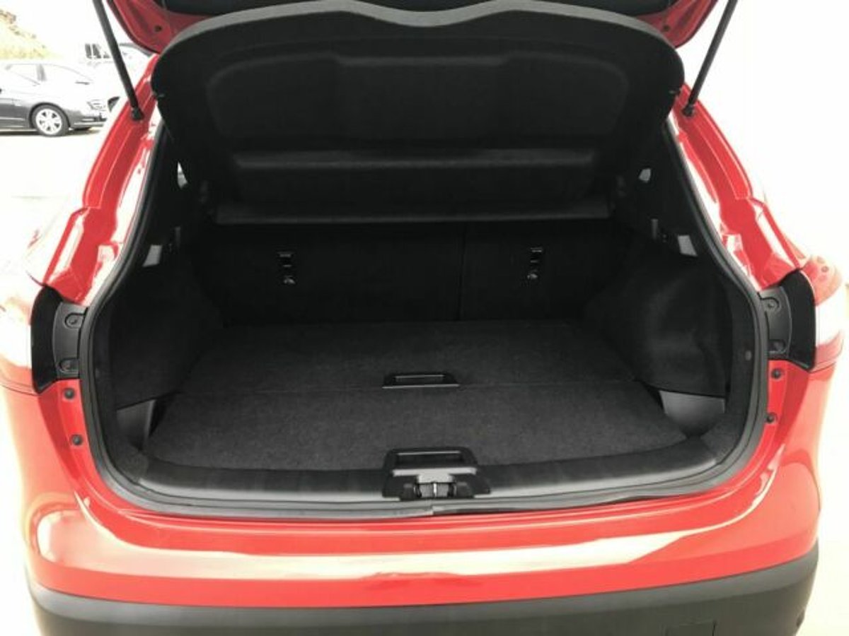 Nissan Qashqai 1.2 DIG-T ACENTA