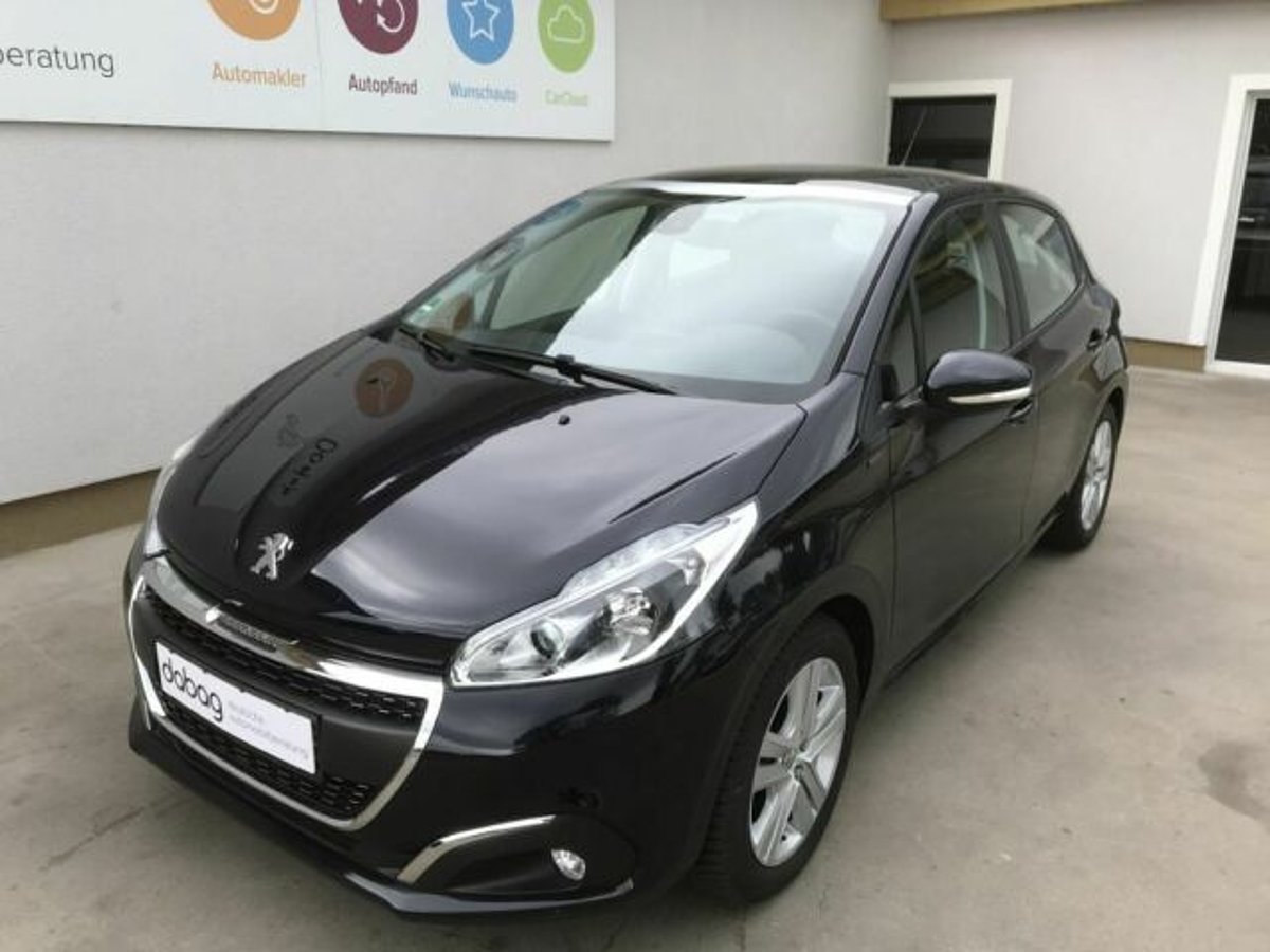 Peugeot 208 PureTech 110 Stop & Start EAT6 Signature