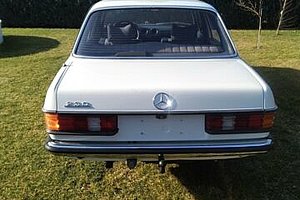 Mercedes-Benz W 123 /230 H Kennzeichen