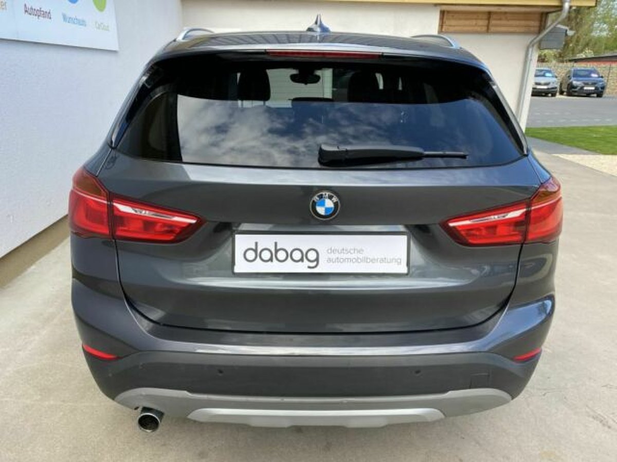 BMW X1 sDrive18d Aut. xLine Leder Navigation Headup