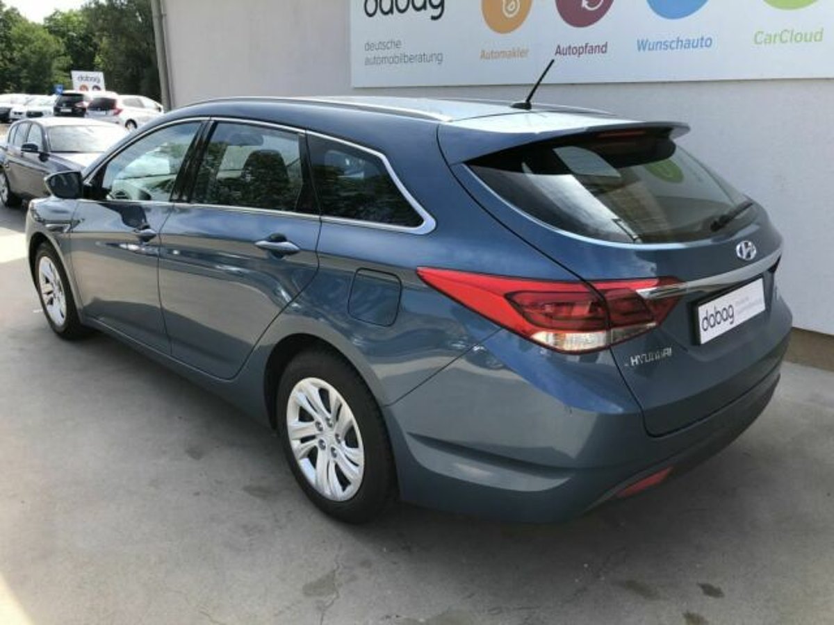 Hyundai i40 Kombi blue 1.6 Classic