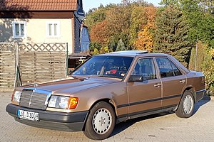 Mercedes-Benz 300D W124