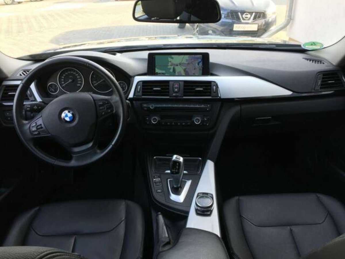 BMW 335d Touring xDrive Aut. Headup