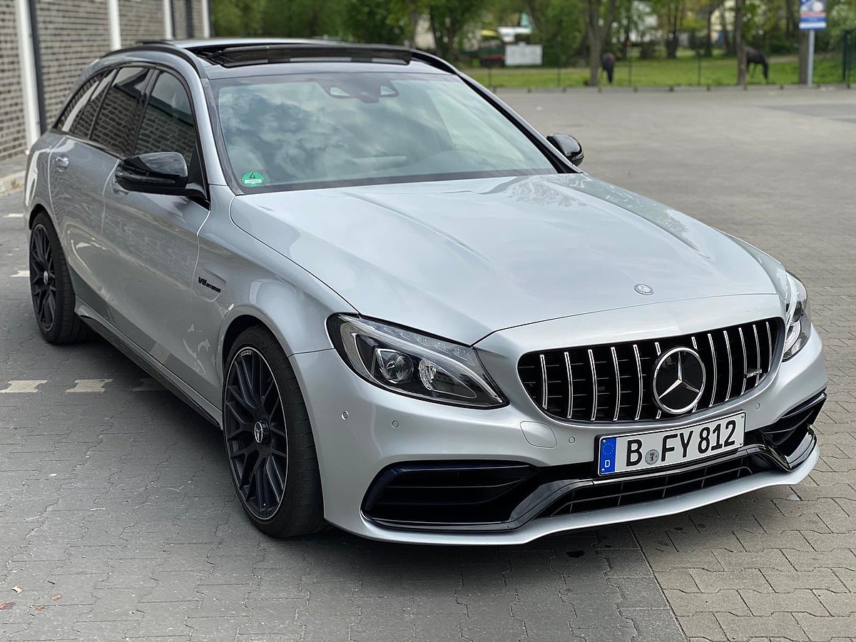 Mercedes-Benz C 63 AMG