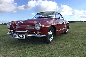 Wunderschönes VW Karmann-Ghia Coupé