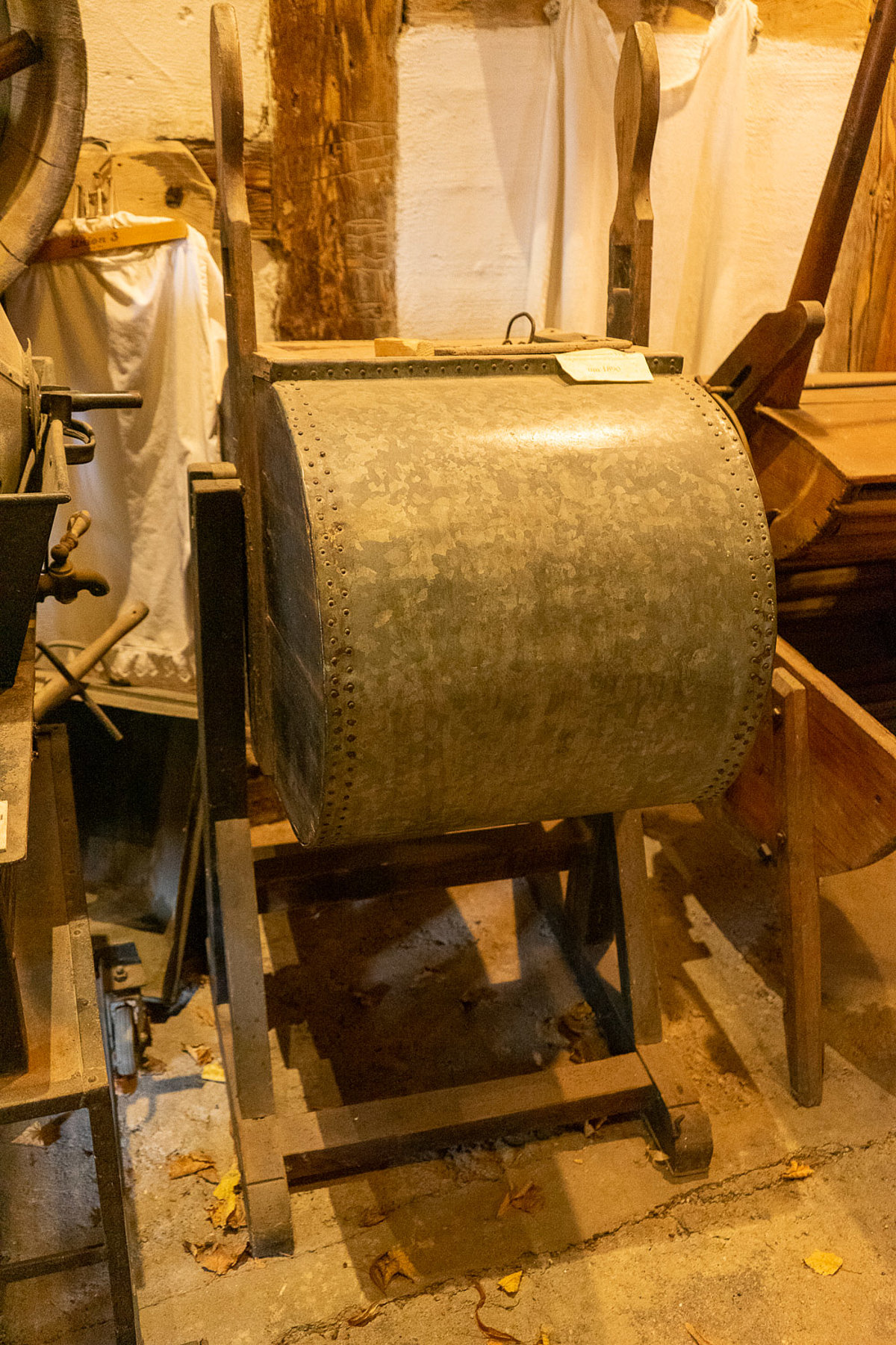 historische Waschmaschine um 1890