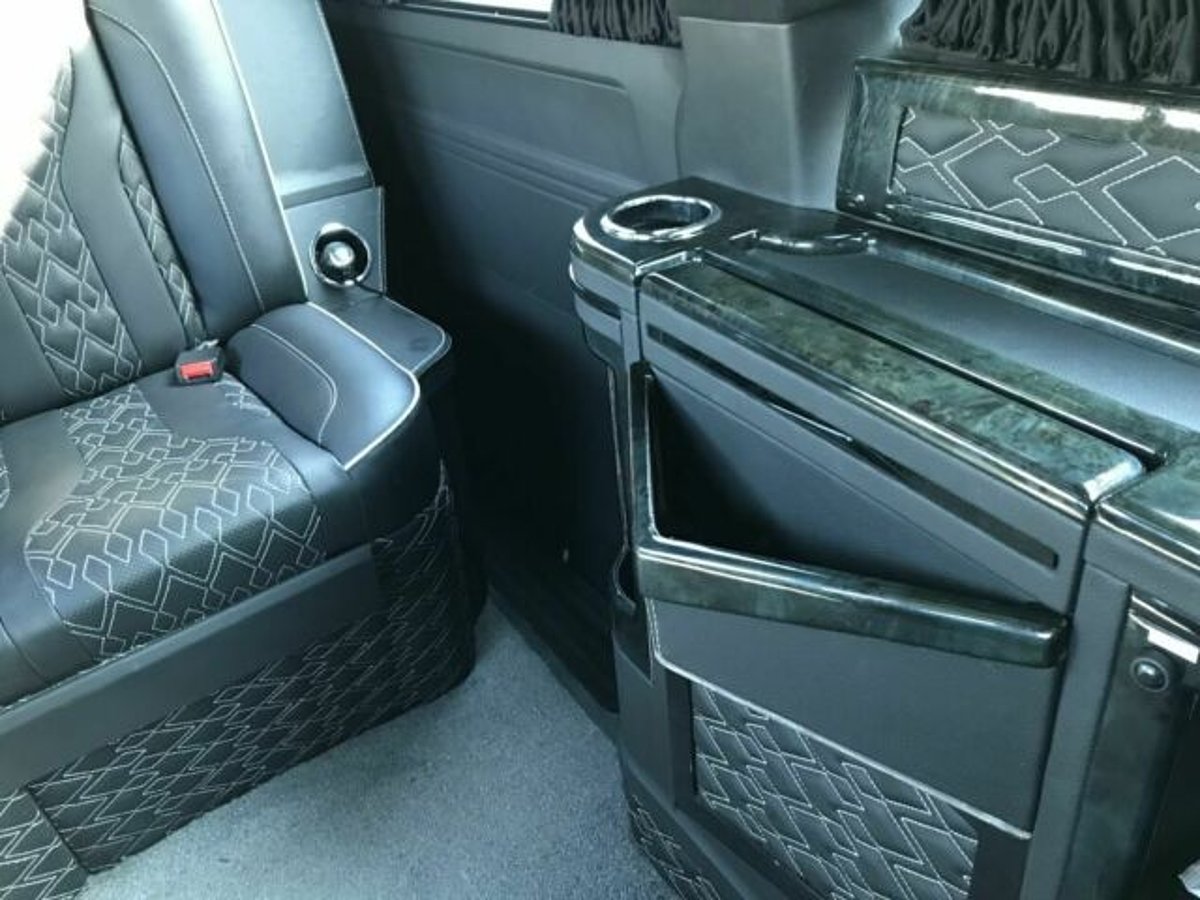 Volkswagen Caravelle DSG Lang Business Luxury VIP