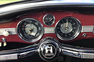 Wunderschönes VW Karmann-Ghia Coupé