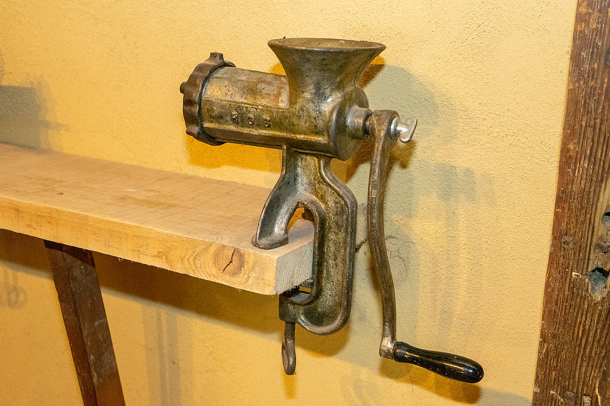 Fleischwölfe um 1920