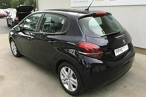 Peugeot 208 PureTech 110 Stop & Start EAT6 Signature