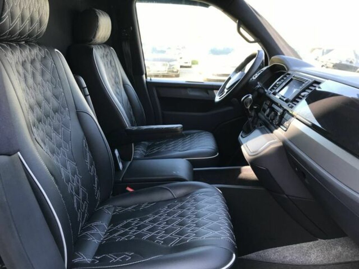 Volkswagen Caravelle DSG Lang Business Luxury VIP
