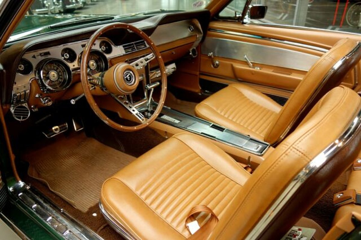 Ford Mustang GTA Convertible